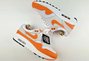 Nike Air Max 1 "Safety Orange (Wmns)"