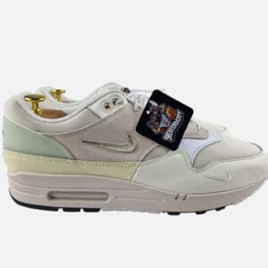 Nike Air Max 1 "Premium Hangul Day"